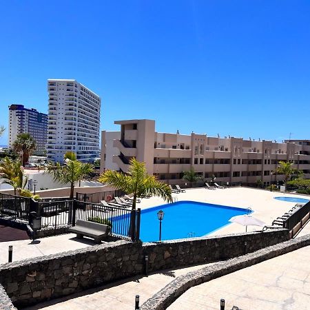 Seaview Paradise Hard Rock Apartment Адехе Экстерьер фото